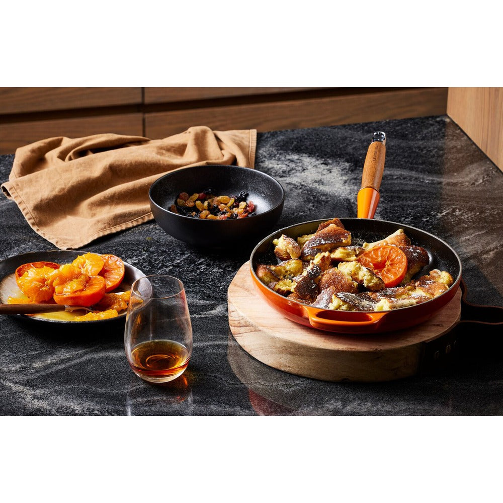 28 cm - Le Creuset Evolution Padella Bassa In Ghisa Vetrificata Con Manico In Legno