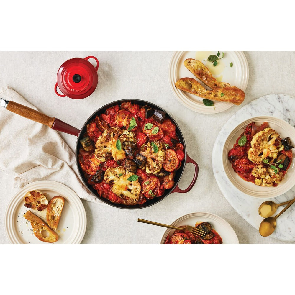 28 cm - Le Creuset Evolution Padella Bassa In Ghisa Vetrificata Con Manico In Legno