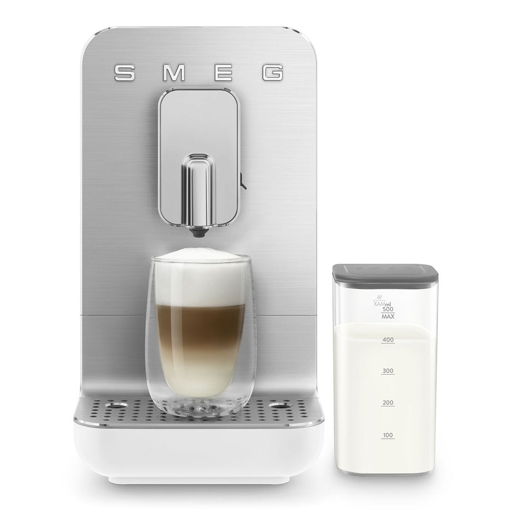 Smeg Macchina da Caffè Espresso Automatica Con Sistema Latte