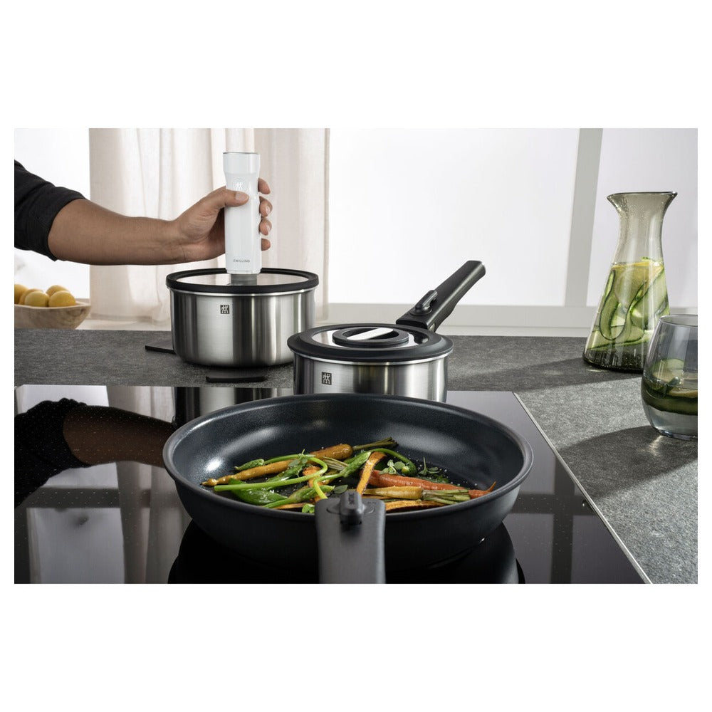 Zwilling Fresh & Save Pompetta Per Sottovuoto Con Base di Ricarica In Plastica