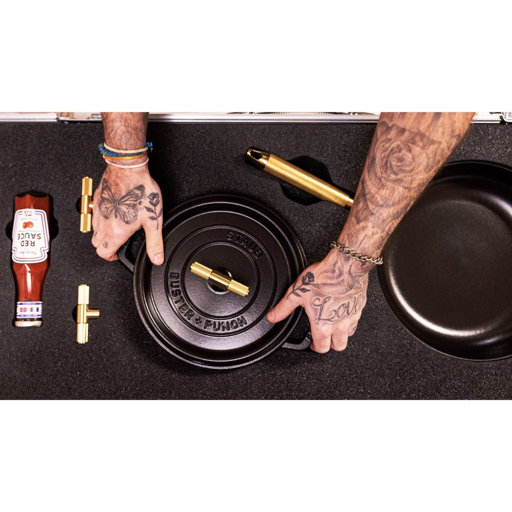 24 cm - Staub La Cocotte Buster + Punch Casseruola Cocotte Rotonda In Ghisa