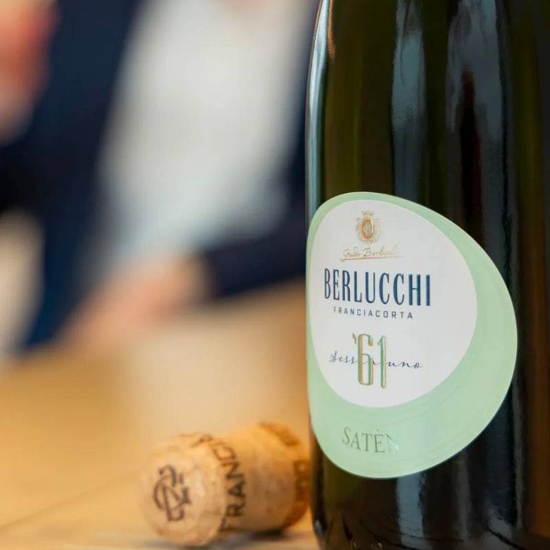 61 Saten Franciacorta Docg Cantine Berlucchi