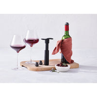 WA-137 Wine Vacuum Pump With 3 Stoppers