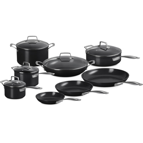 Le Creuset Essential Set Pentole e Padelle Antiaderenti Con Rivestimento In Ceramica Set 8 Pz