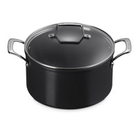 Le Creuset Essential Set Pentole e Padelle Antiaderenti Con Rivestimento In Ceramica Set 8 Pz