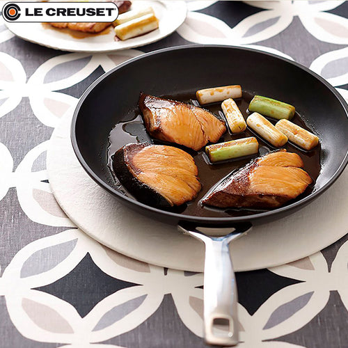 Le Creuset Padella Bassa Antiaderente In Acciaio Inox