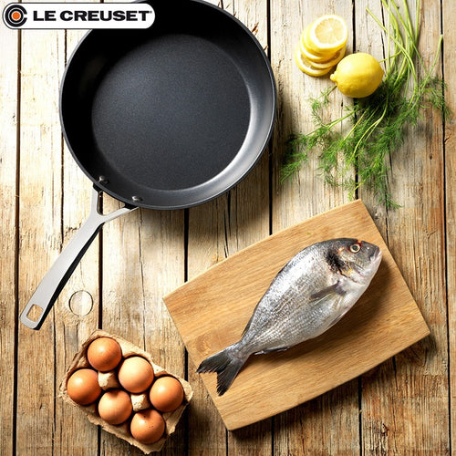 Le Creuset Les Forgees Padella Bassa Antiaderente In Alluminio