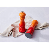 Le Creuset Macine Tappo Per Macina Sale e Pepe In Silicone Set 2 Pz