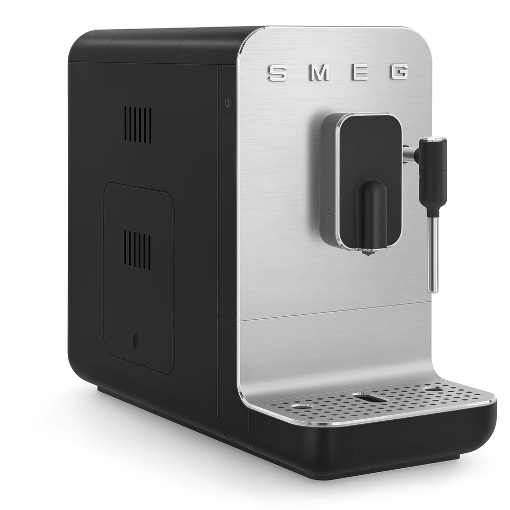 Smeg Macchina da Caffè Espresso Automatica Con Lancia Vapore