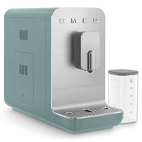 Smeg Macchina da Caffè Espresso Automatica Con Sistema Latte