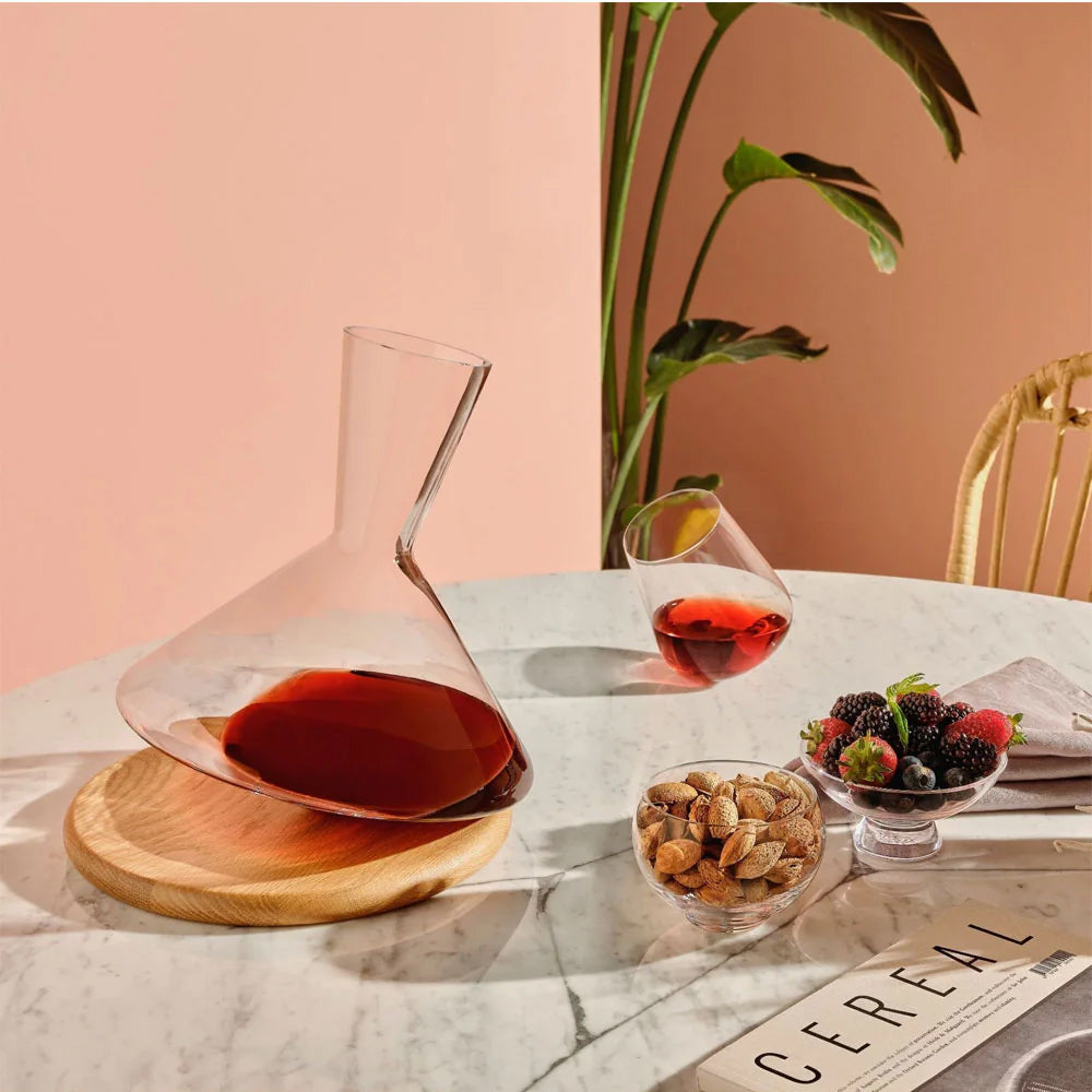 Nude Glass Balance 1 litre glass decanter