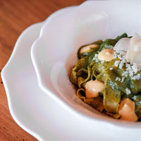 26.5 - Royal Porcelain Baroness Piatto Piano In Porcellana